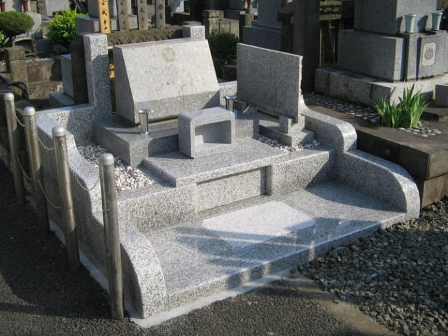 お墓修理